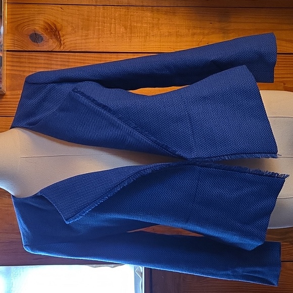 LOFT Jackets & Blazers - Ann Taylor LOFT Turquoise And Navy Blue Fringe Trim Open Front Blazer Size 2